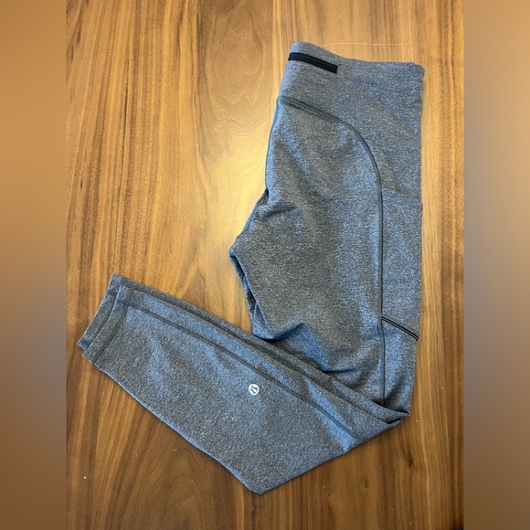 Grey Lululemon leggings - Picture 1 of 3